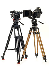 Image showing Two professional 35ï¿½ï¿½ of the film-chamber and tripod.