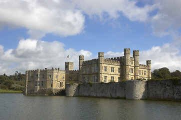 Image showing Leeds castle