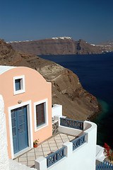 Image showing house in cliff