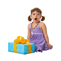 Image showing Little girl in shock from a large gift