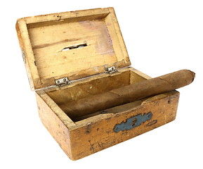 Image showing cigar in old box