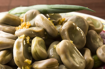 Image showing Broad Bean with olive and garlic