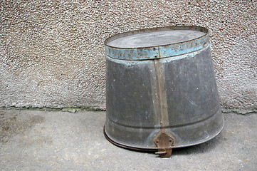 Image showing Bucket on the ground