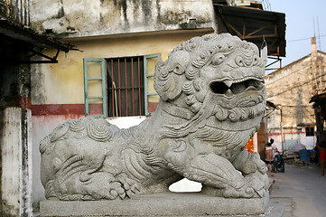 Image showing Chinese lion statue