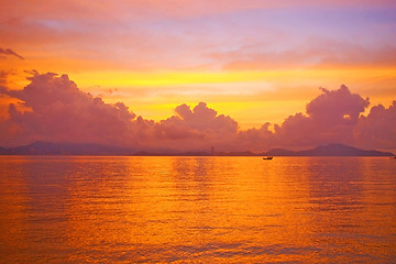 Image showing Sunrise over the ocean in Hong Kong