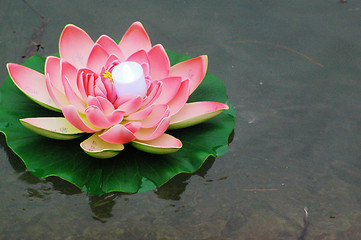 Image showing Water lantern to make wish