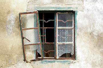 Image showing Broken window