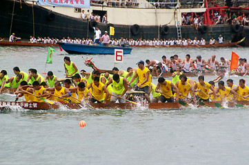 Image showing Dragon boat race in Tung Ng Festival, Hong Kong