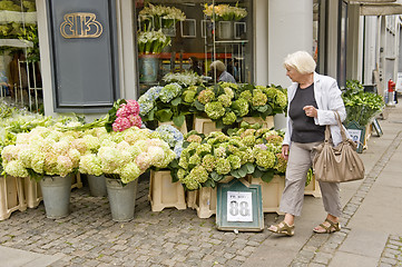 Image showing Street flower shop