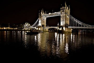 Image showing London, Tower Bridge 