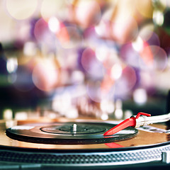 Image showing Playing vinyl