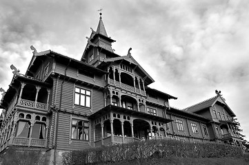 Image showing Holmenkollen Park Hotel B/W