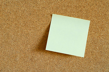 Image showing post it on cork