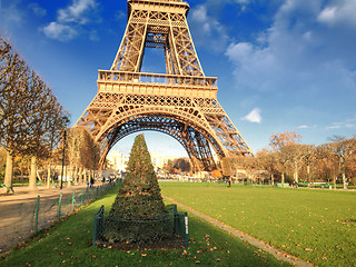 Image showing Eiffel Tower in Winter, view from Champs de Mars
