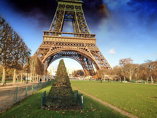 Image showing Eiffel Tower in Winter, view from Champs de Mars