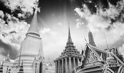 Image showing Famous Bangkok Temple - 