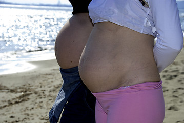 Image showing Pregnant Women and the Ocean