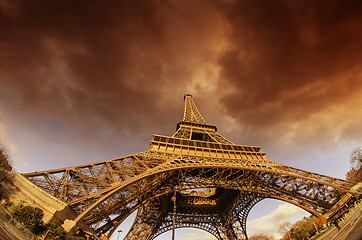 Image showing Bad Weather approaching Eiffel Tower