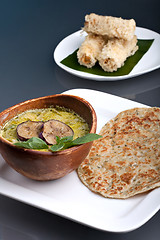 Image showing Thai Green Curry and Appetizers