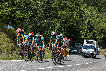 Image showing Group of Amateurs Cyclists