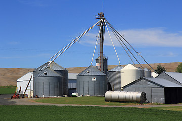 Image showing Grain Bins