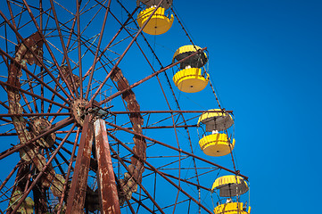 Image showing The Ferris Wheel in Pripyat, Chernobyl 2012 March