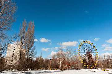 Image showing The Ferris Wheel in Pripyat, Chernobyl 2012 March