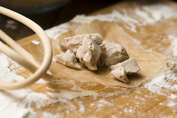 Image showing Baker's yeast on wooden board