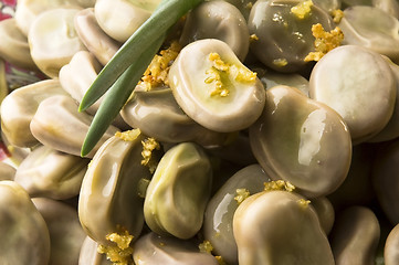 Image showing Broad Bean with olive and garlic