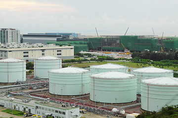 Image showing oil tank at day