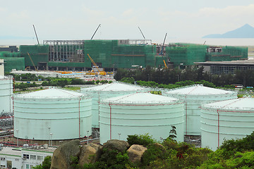 Image showing oil tank at day