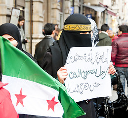 Image showing Syrians Protesting