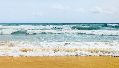 Image showing Ocean waves on the beach