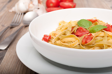 Image showing Pasta With Garlic and Tomatoes