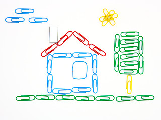 Image showing The house and tree from  paper clips 
