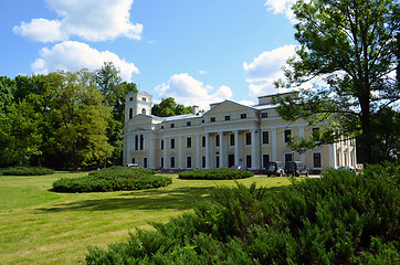 Image showing Retro Verkiai castle building in Lithuania 