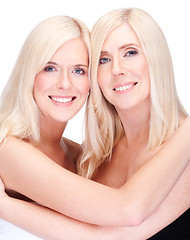 Image showing mother and daughter