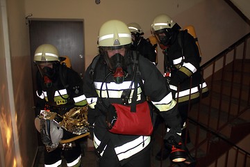 Image showing Rescuares in action