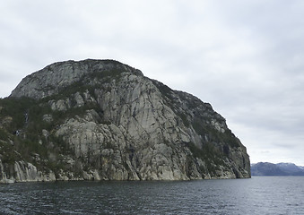 Image showing steep rock at coast in norway