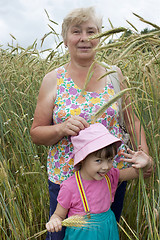 Image showing The grandmother with the grand daughter