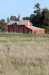 Image showing red barn