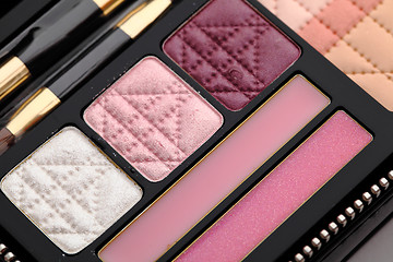 Image showing make up palette