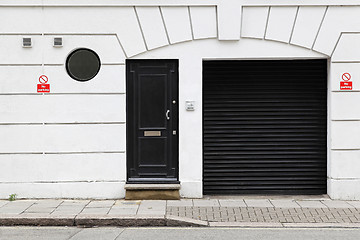 Image showing Garage and door