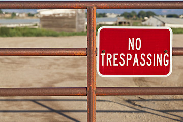 Image showing no trespassing sign