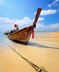 Image showing Traditional Thai longtail boat on beach
