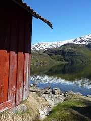 Image showing Shed by the mountain lake