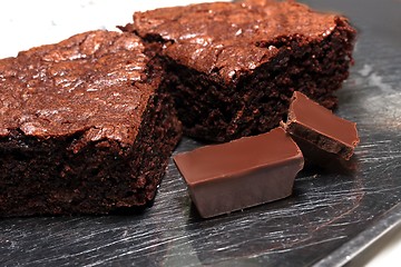 Image showing some brownies with their ingredients