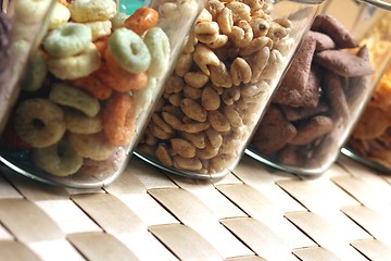 Image showing a mix of breakfast cereals