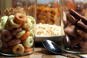 Image showing a mix of breakfast cereals