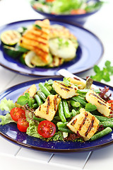 Image showing Grilled cheese on green beans with tomatoes